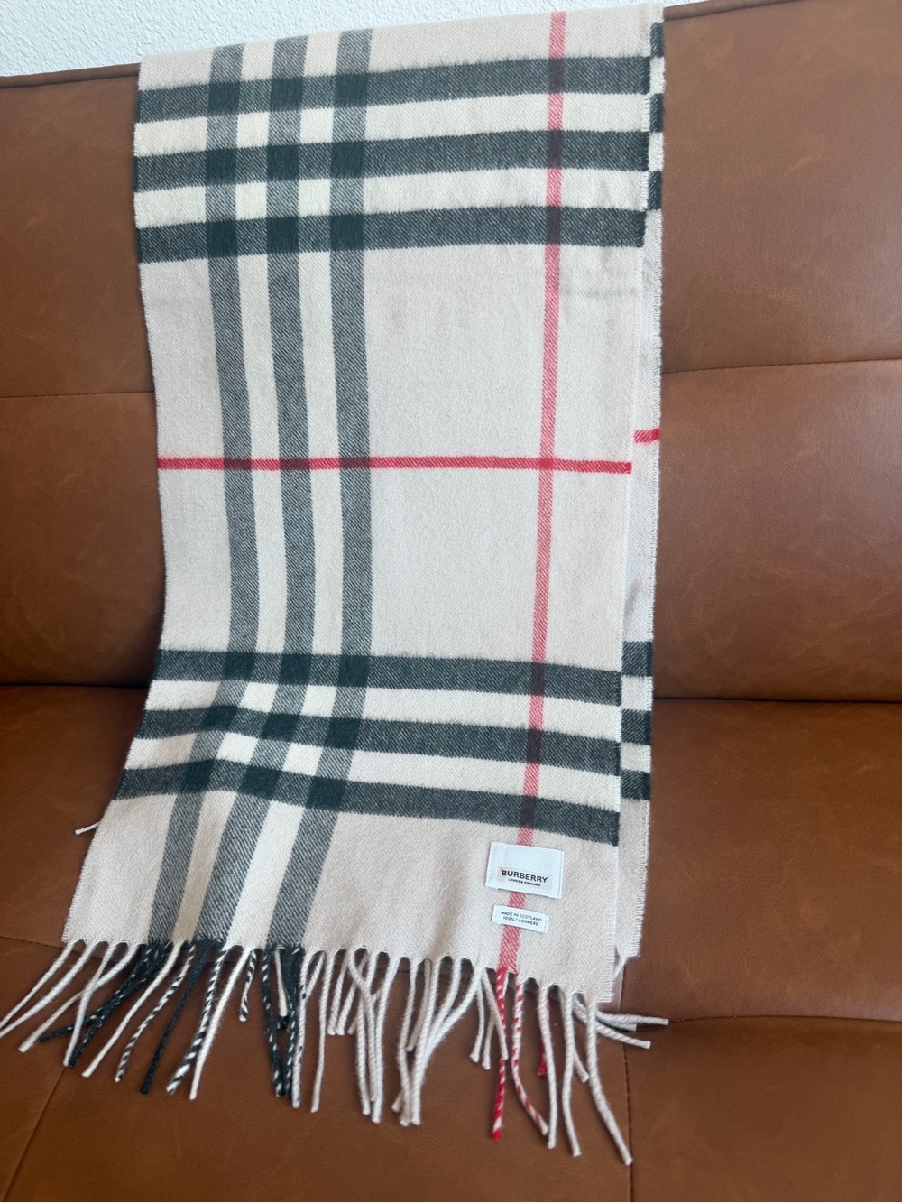 Burberry Scarf 100 % Cashmere Plaid Giant Icon Stone Check Size 168x30